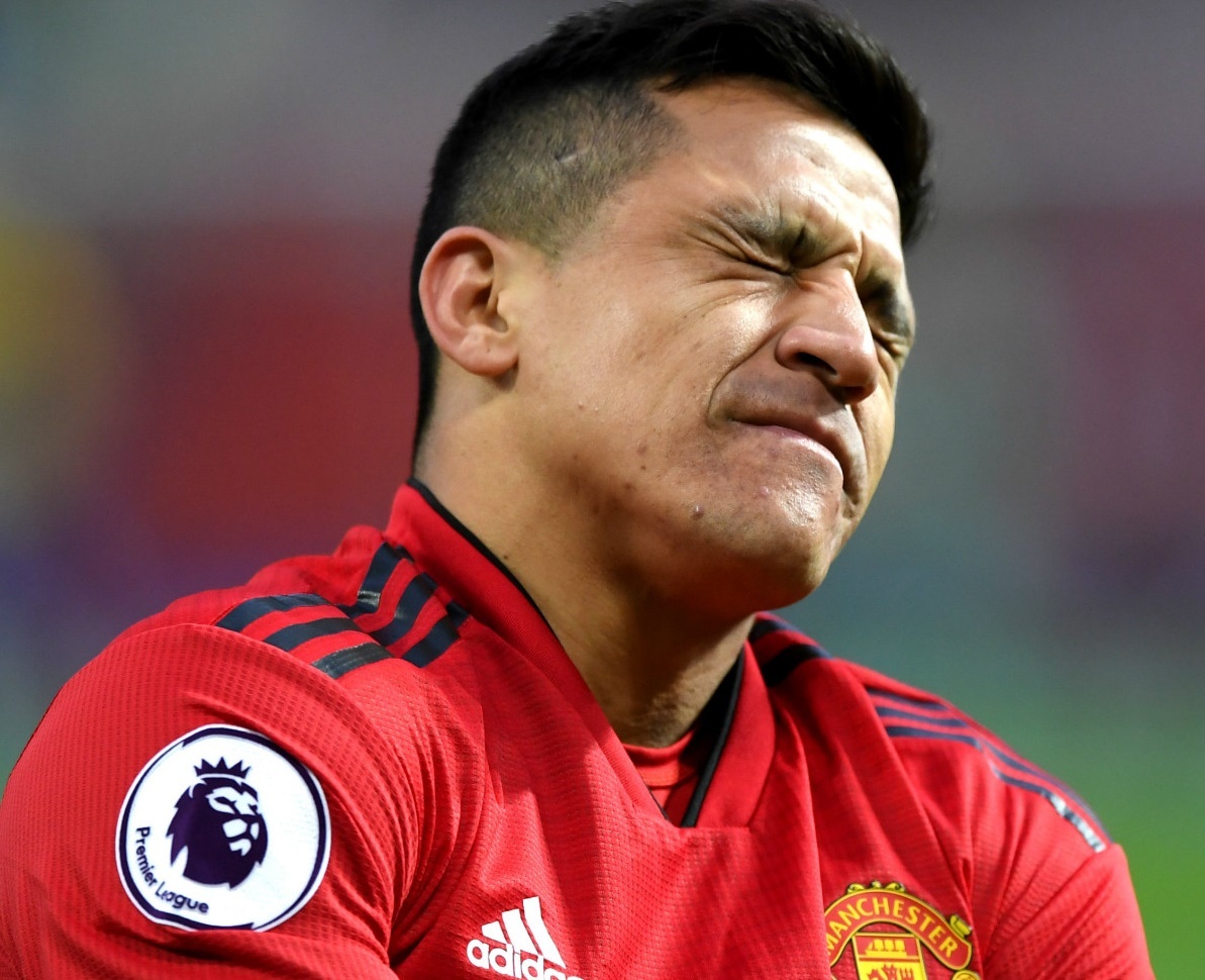 MU muon ban Sanchez de chieu mo 2 bom tan hinh anh