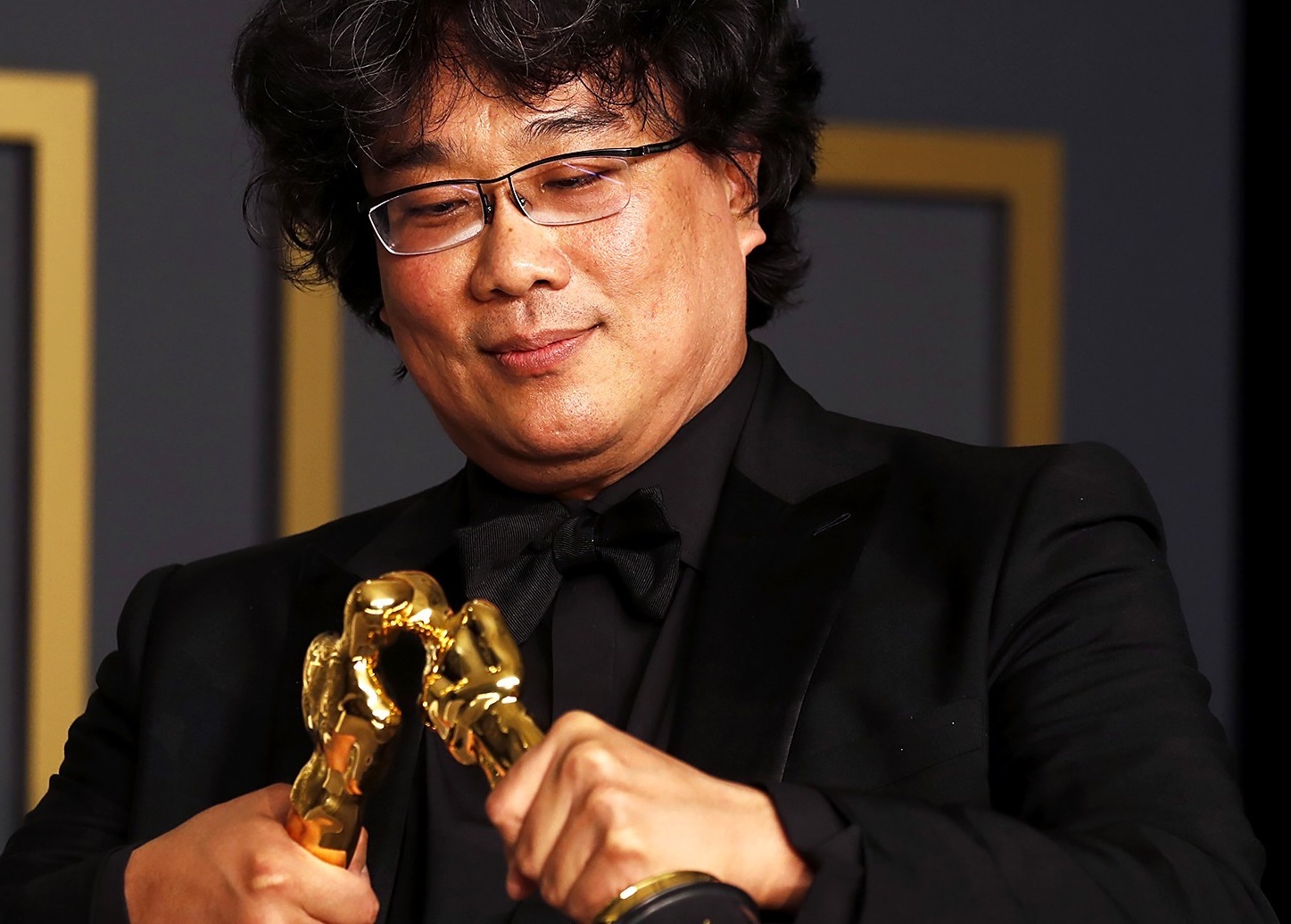 Dao dien 'Ky sinh trung' muon moi De Bruyne an toi hinh anh