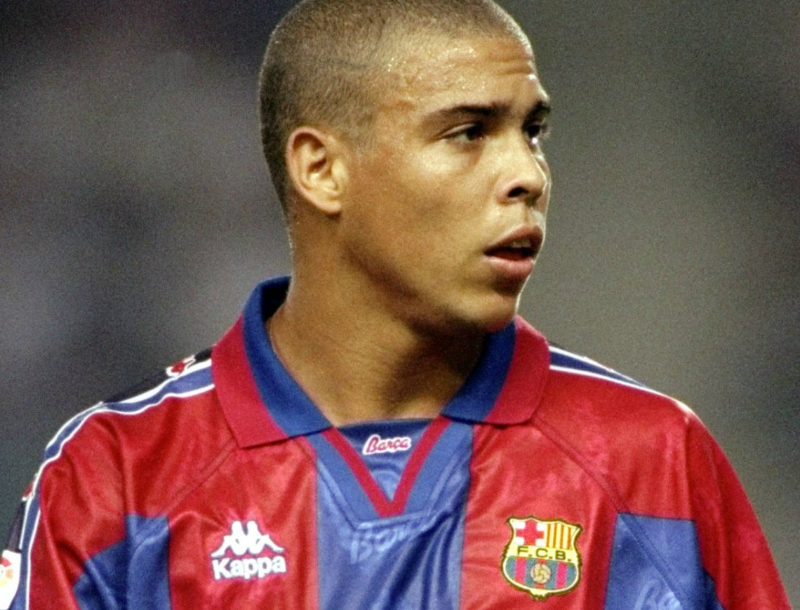 Ronaldo 'beo' chua bao gio muon phan boi Barca hinh anh