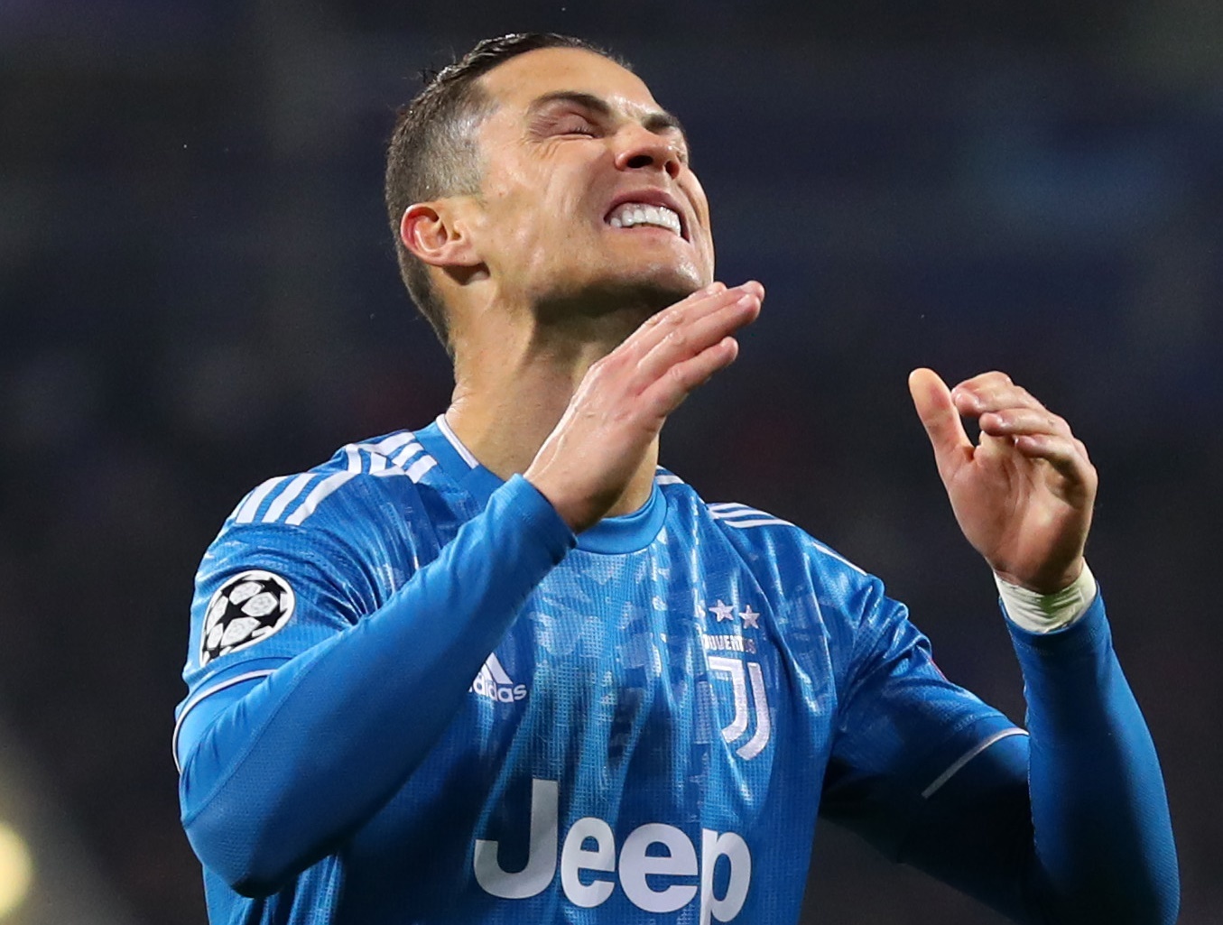 Juve co the mat loi the o luot ve Champions League hinh anh