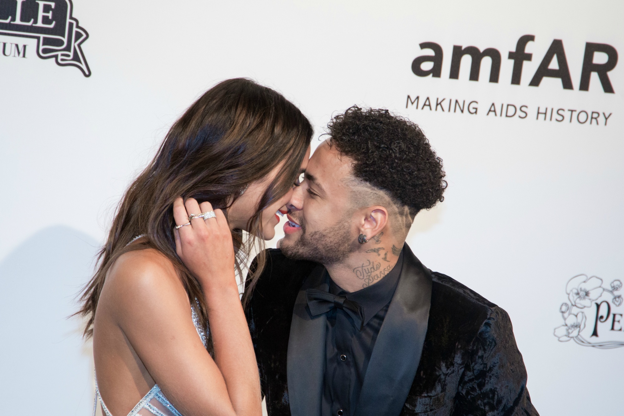 ban gai Neymar anh 1