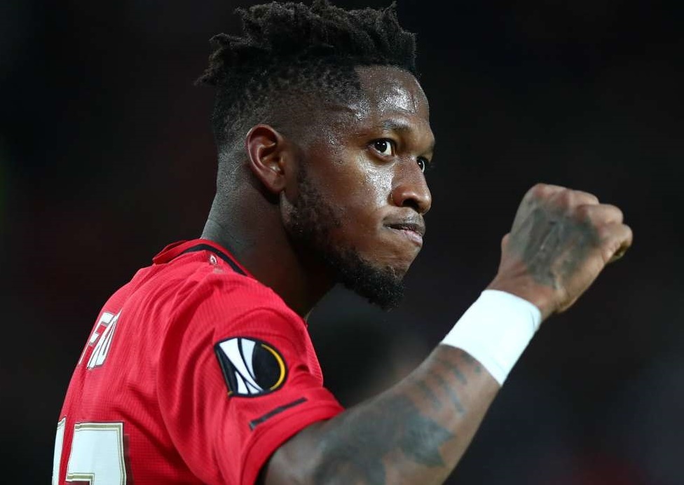 Den luc Fred buoc ra anh sang hinh anh