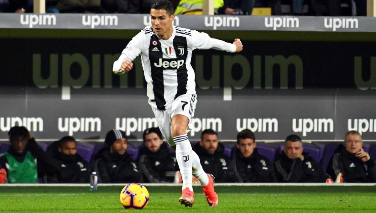 Cristiano Ronaldo anh 1