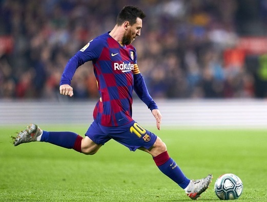 Giai ma kha nang sut phat cua Messi hinh anh