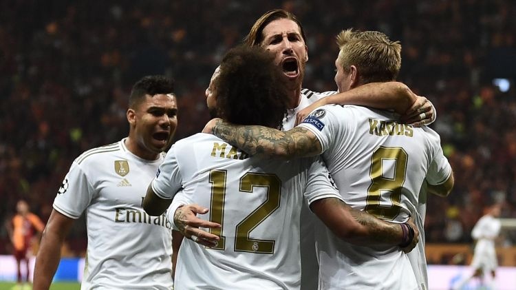 Real vo dich giai dau tri gia 150.000 USD cua La Liga hinh anh