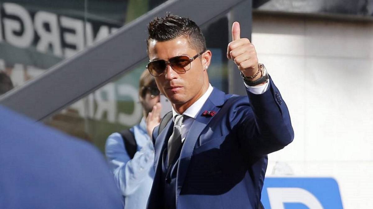 Cristiano Ronaldo anh 2