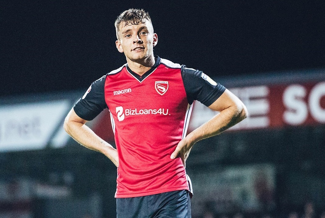 Doi bong ngheo nhat nuoc Anh va no luc de ton tai hinh anh