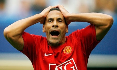 Rio Ferdinand: 'Messi da khien MU xau ho' hinh anh