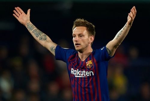 Rakitic noi loan tai Barca hinh anh