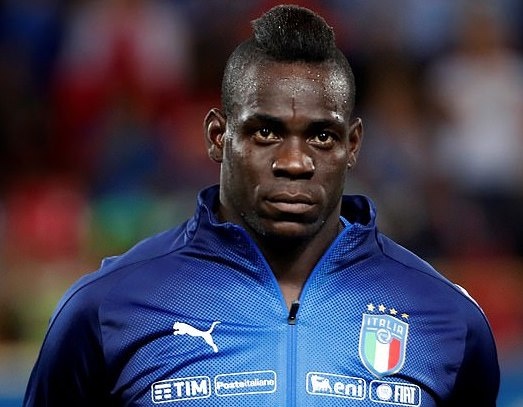 Thu quan Juventus: ‘Balotelli xung dang an tat’ hinh anh