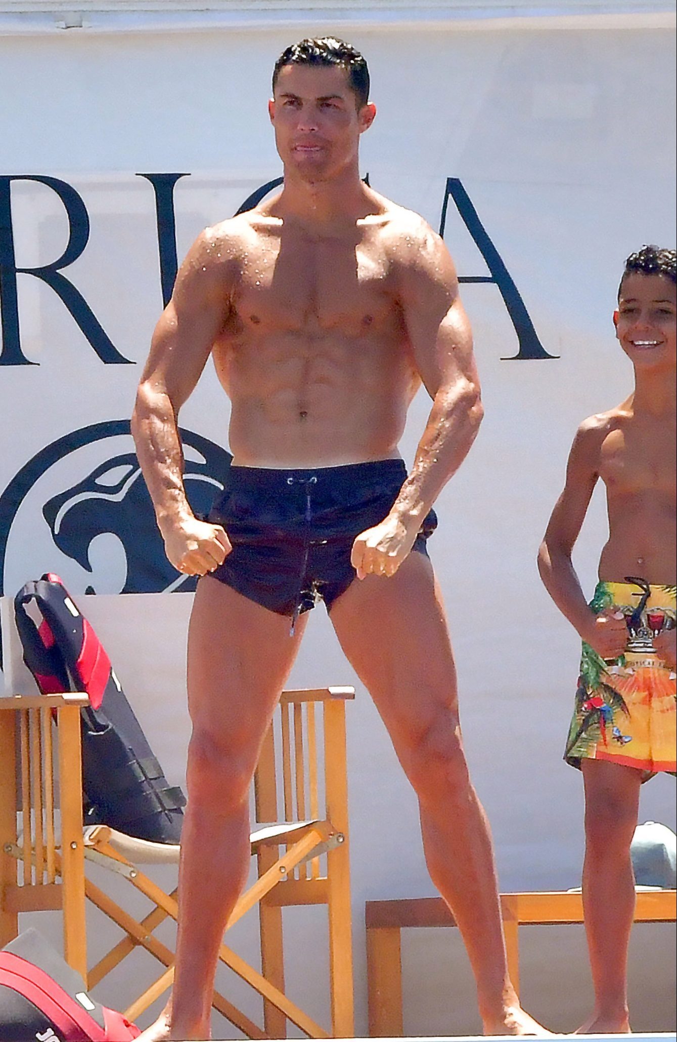 Cristiano Ronaldo anh 7