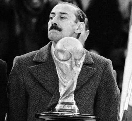 Chuc vo dich World Cup mo am nhat lich su hinh anh