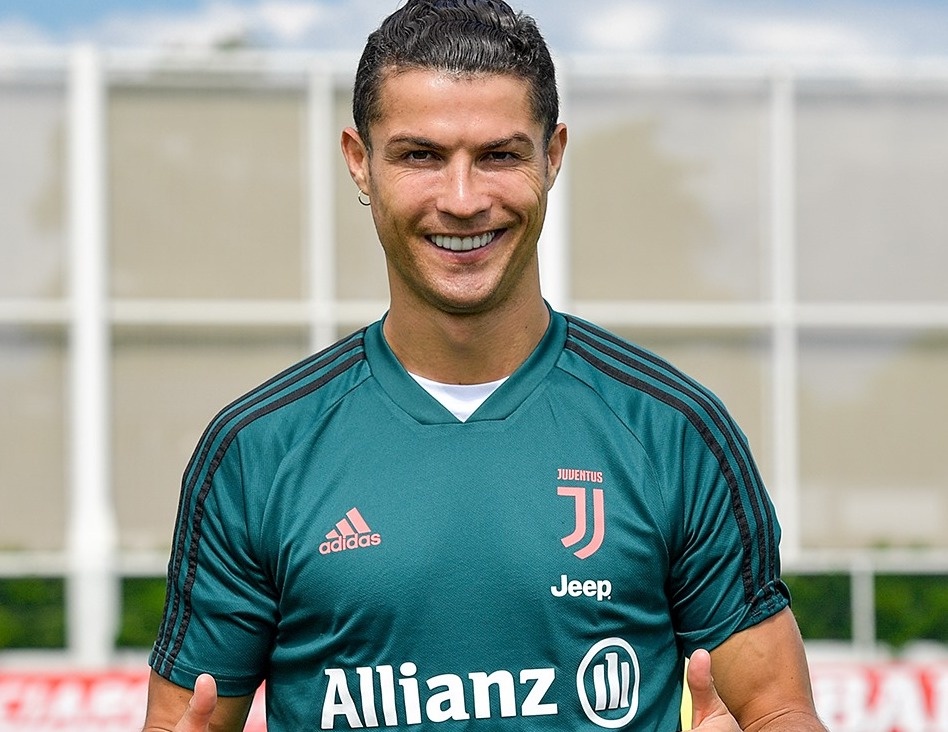 Ronaldo tro lai tap luyen cung Juventus sau 72 ngay hinh anh
