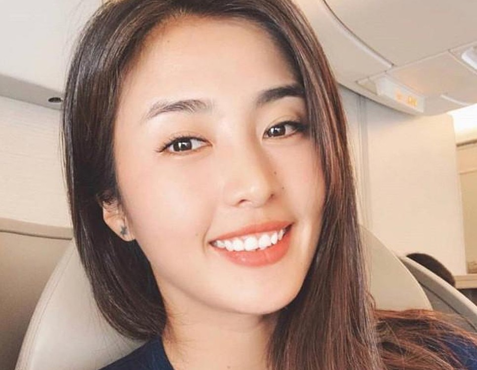 Thu mon xinh dep chau A tro tai am nhac hinh anh