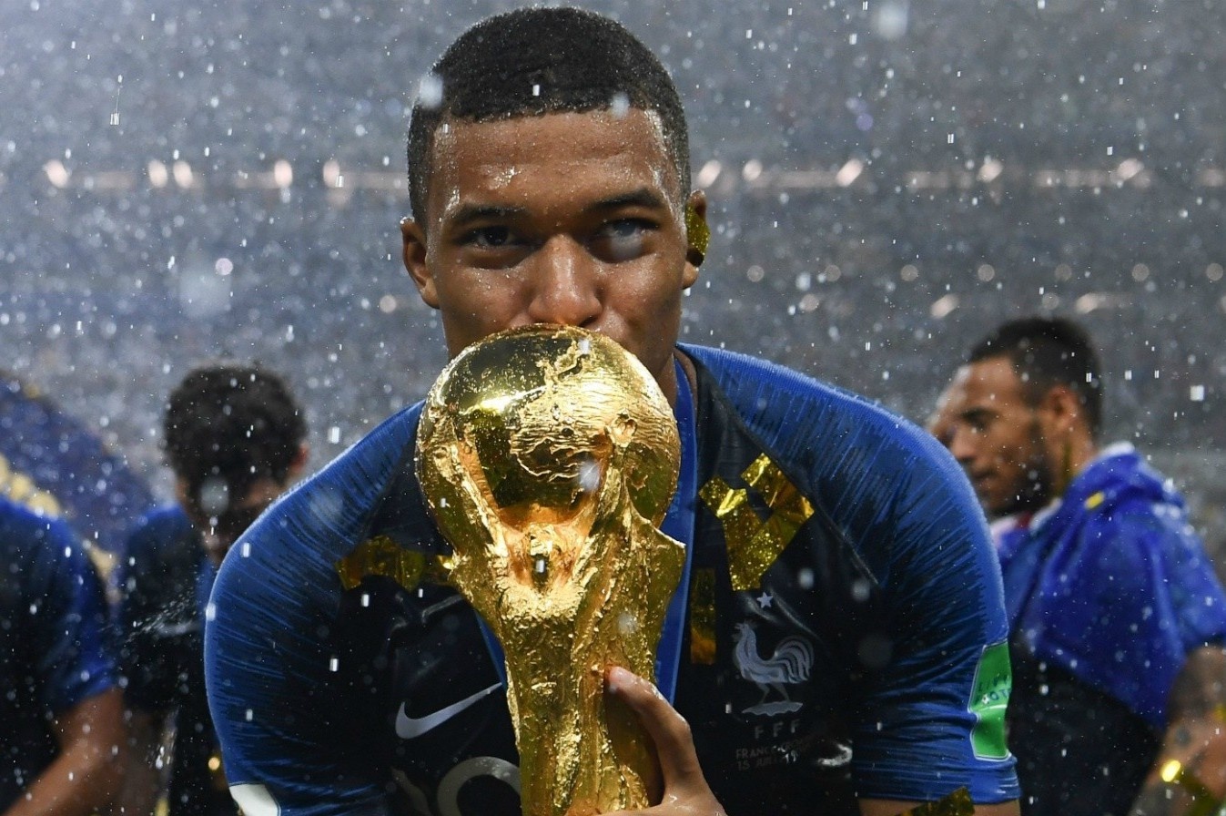 Hien tuong Mbappe la thong diep gui den the gioi hinh anh