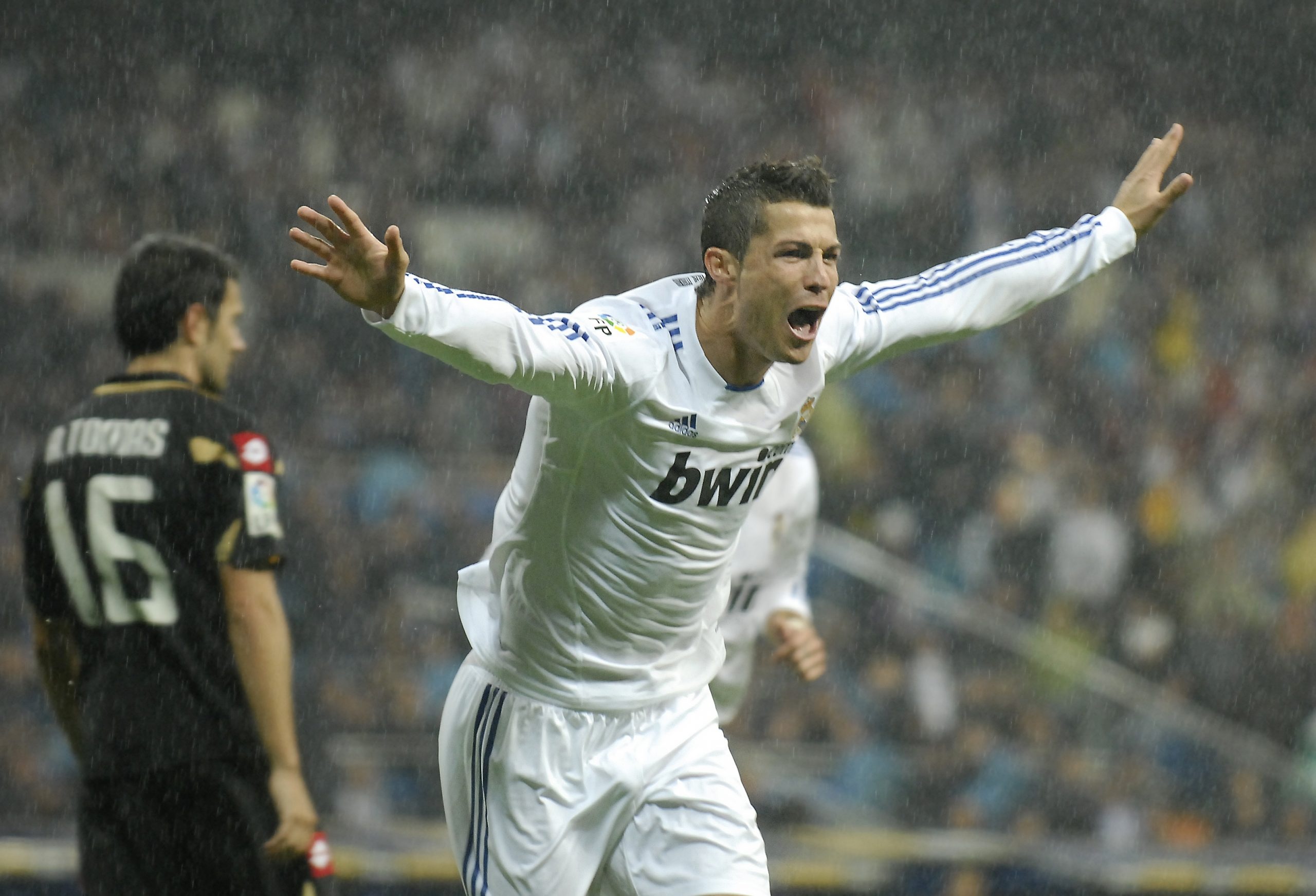 Cristiano Ronaldo anh 8