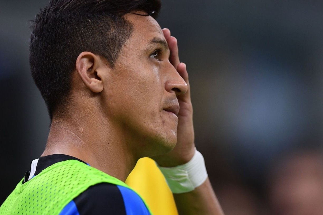 Tuong lai u toi cua Alexis Sanchez hinh anh