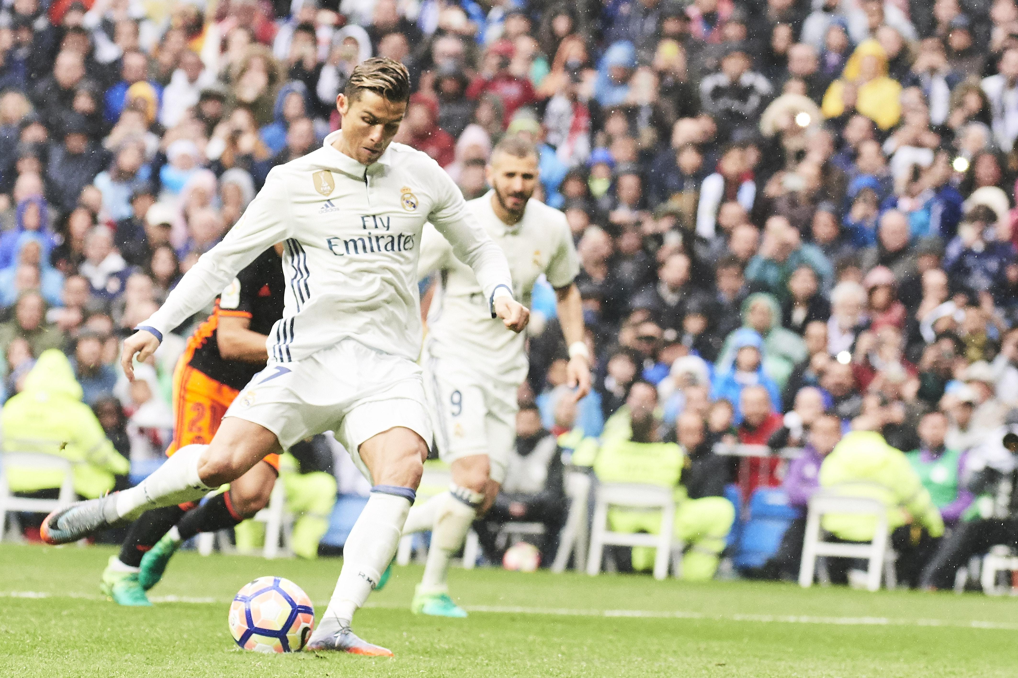 Cristiano Ronaldo anh 7