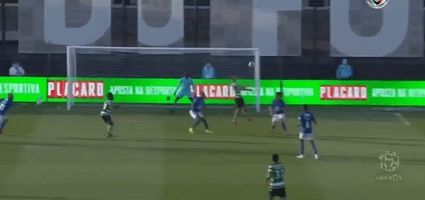 Muc tieu cua Real tai hien sieu pham volley cua Van Persie hinh anh