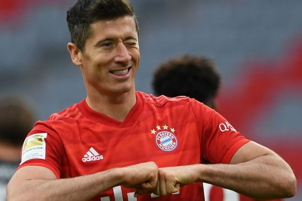 Ky luc 34 ban cua Lewandowski o Bundesliga 2019/20 hinh anh