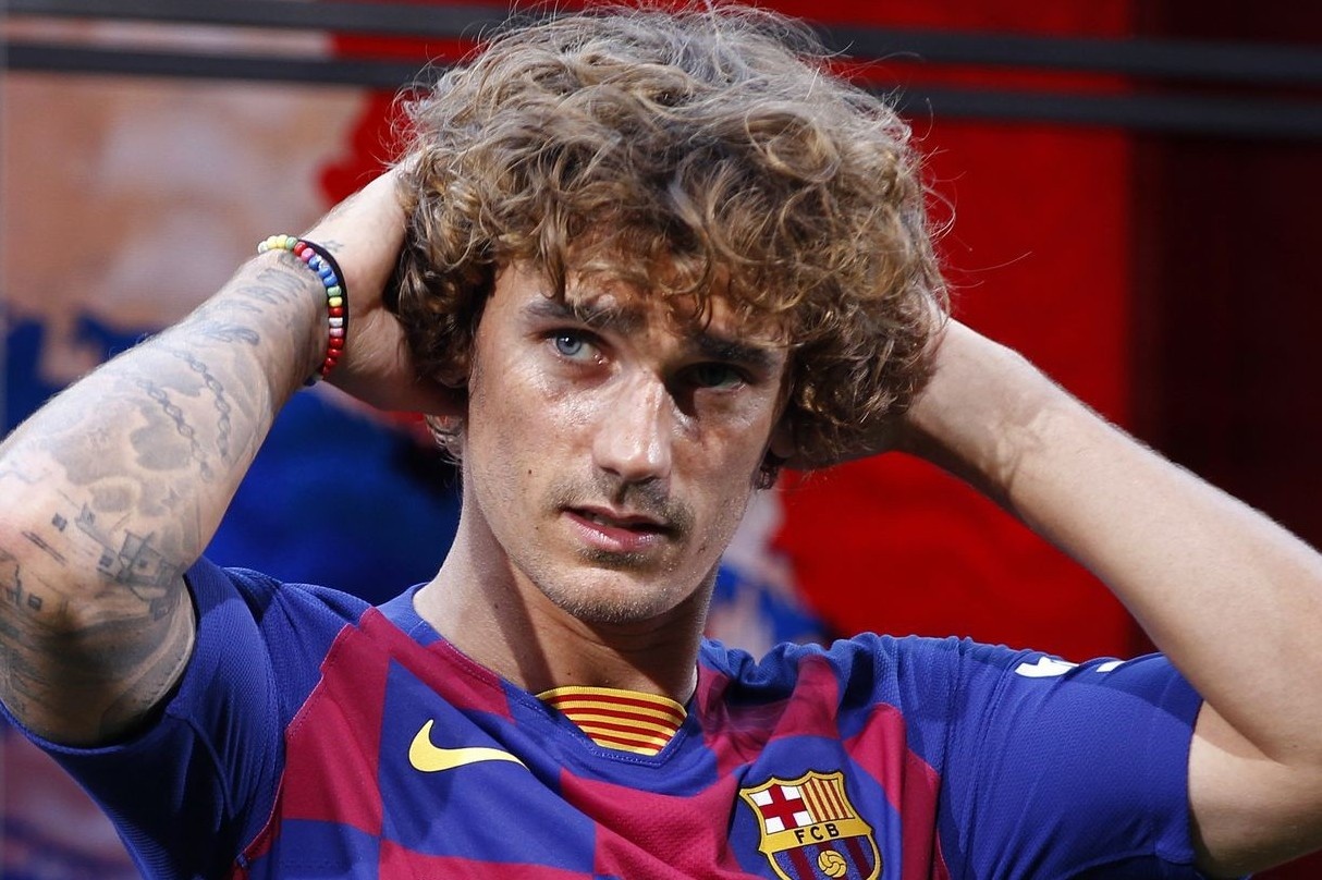 Anh cua Griezmann khoc khi thay em bi hat hui tai Barca hinh anh