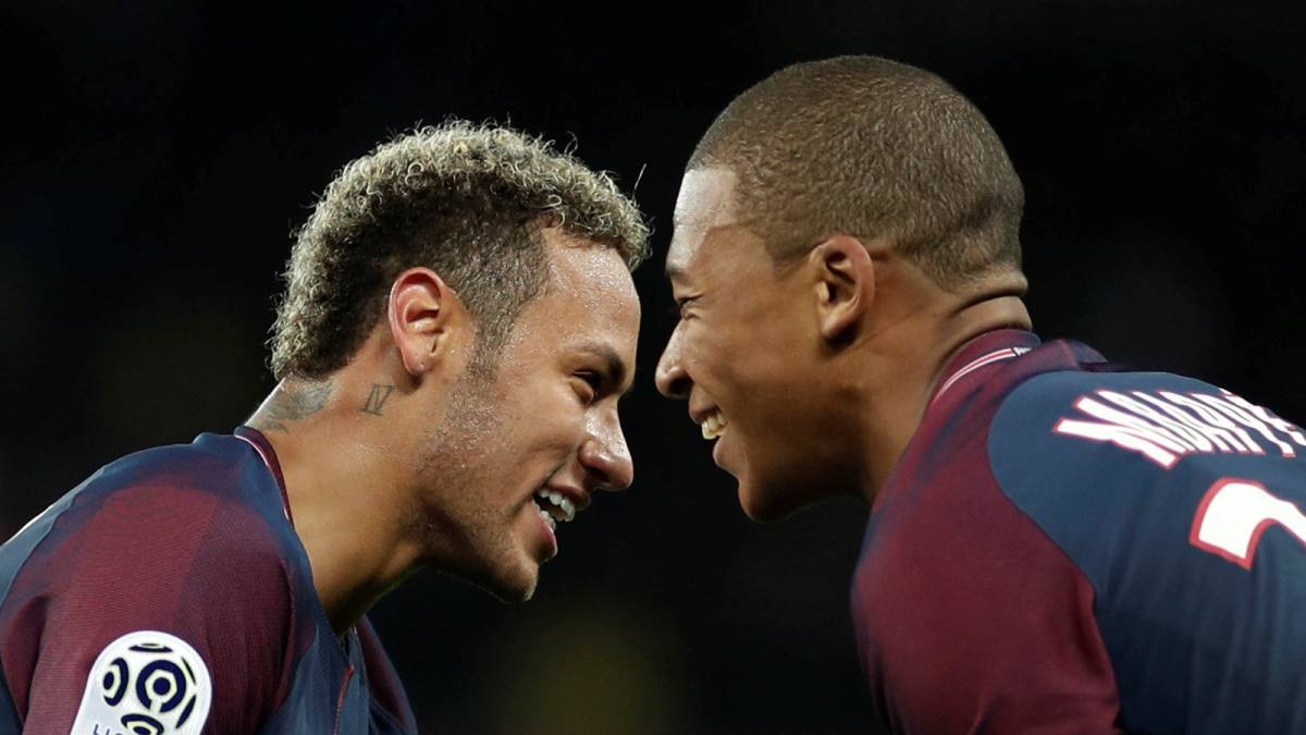 Neymar va Mbappe thanh tro cuoi trong buoi tap cua PSG hinh anh