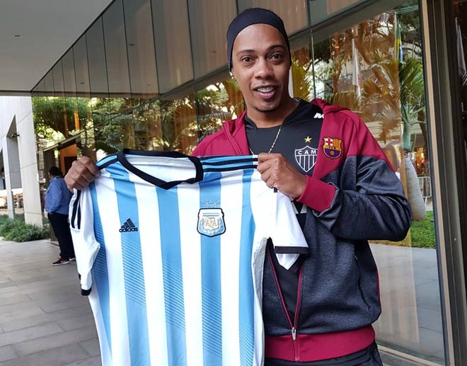 ban sao Ronaldinho anh 8