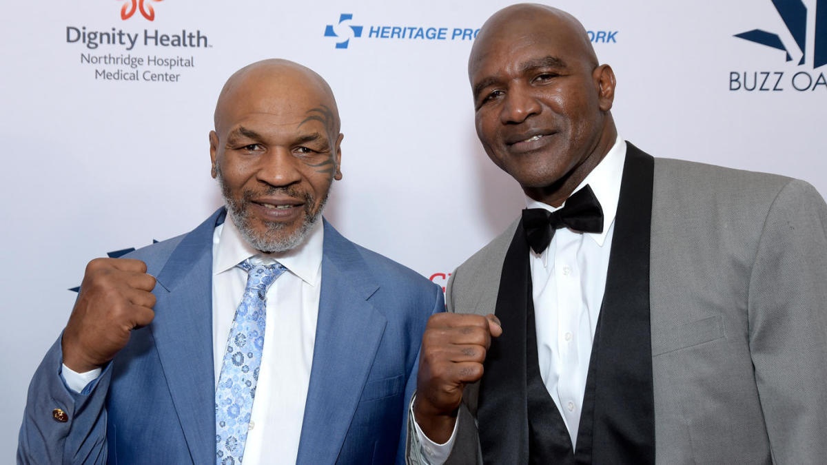 Holyfield ren co bap cho ngay tai dau Mike Tyson hinh anh