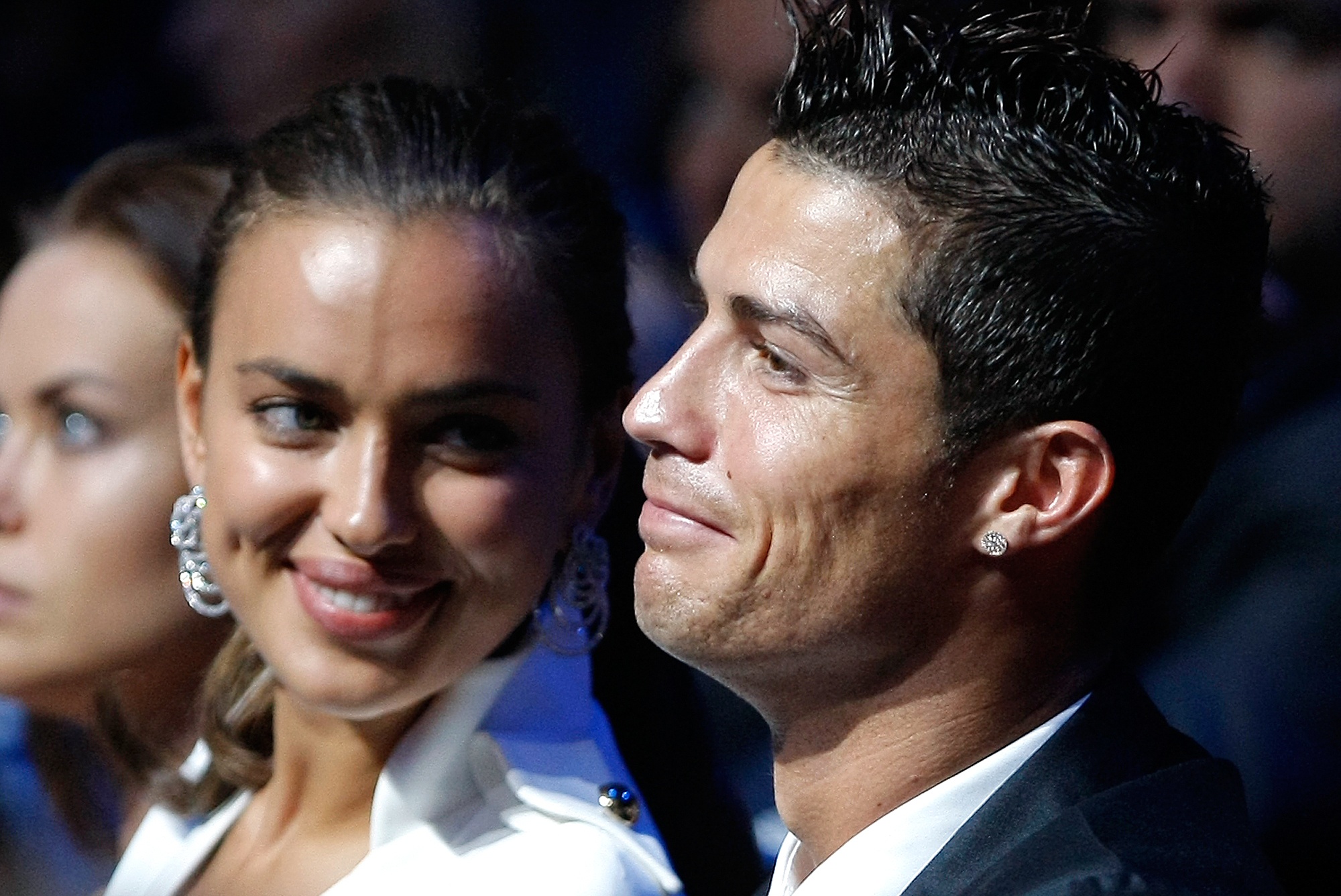 Ronaldo tung dau kho khi Irina Shayk noi loi chia tay hinh anh