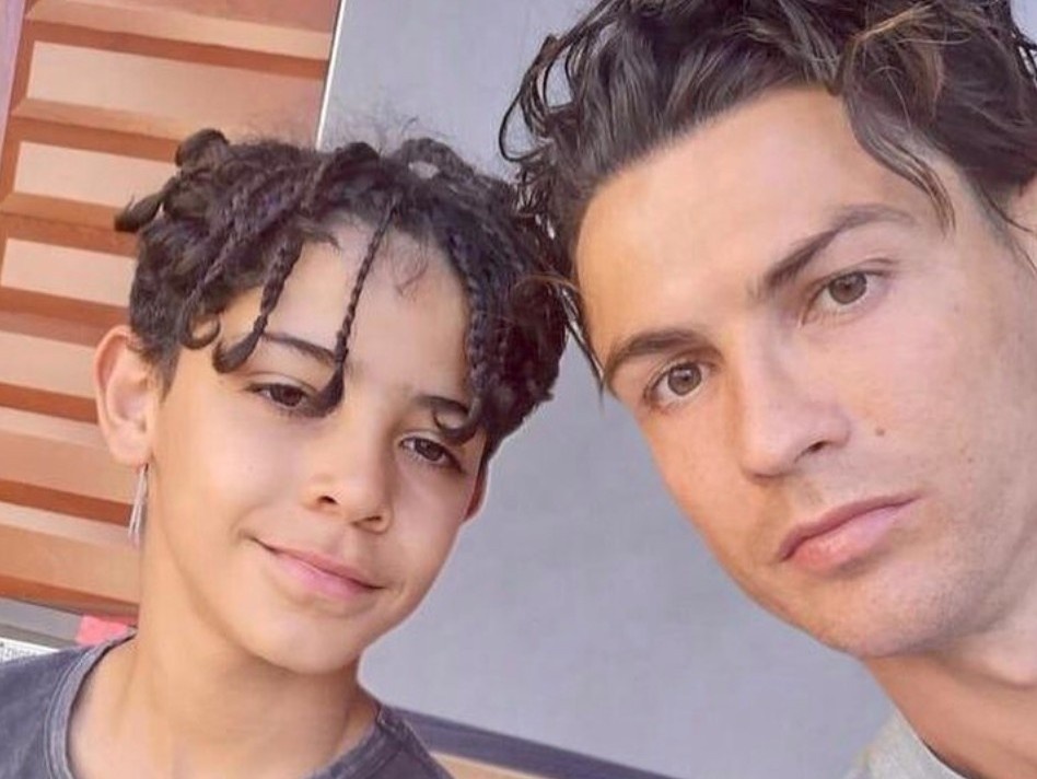 Canh sat dieu tra vu con trai Ronaldo lai mo to nuoc hinh anh