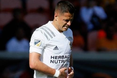 Chicharito da hong 11 m khien LA Galaxy thua tran hinh anh