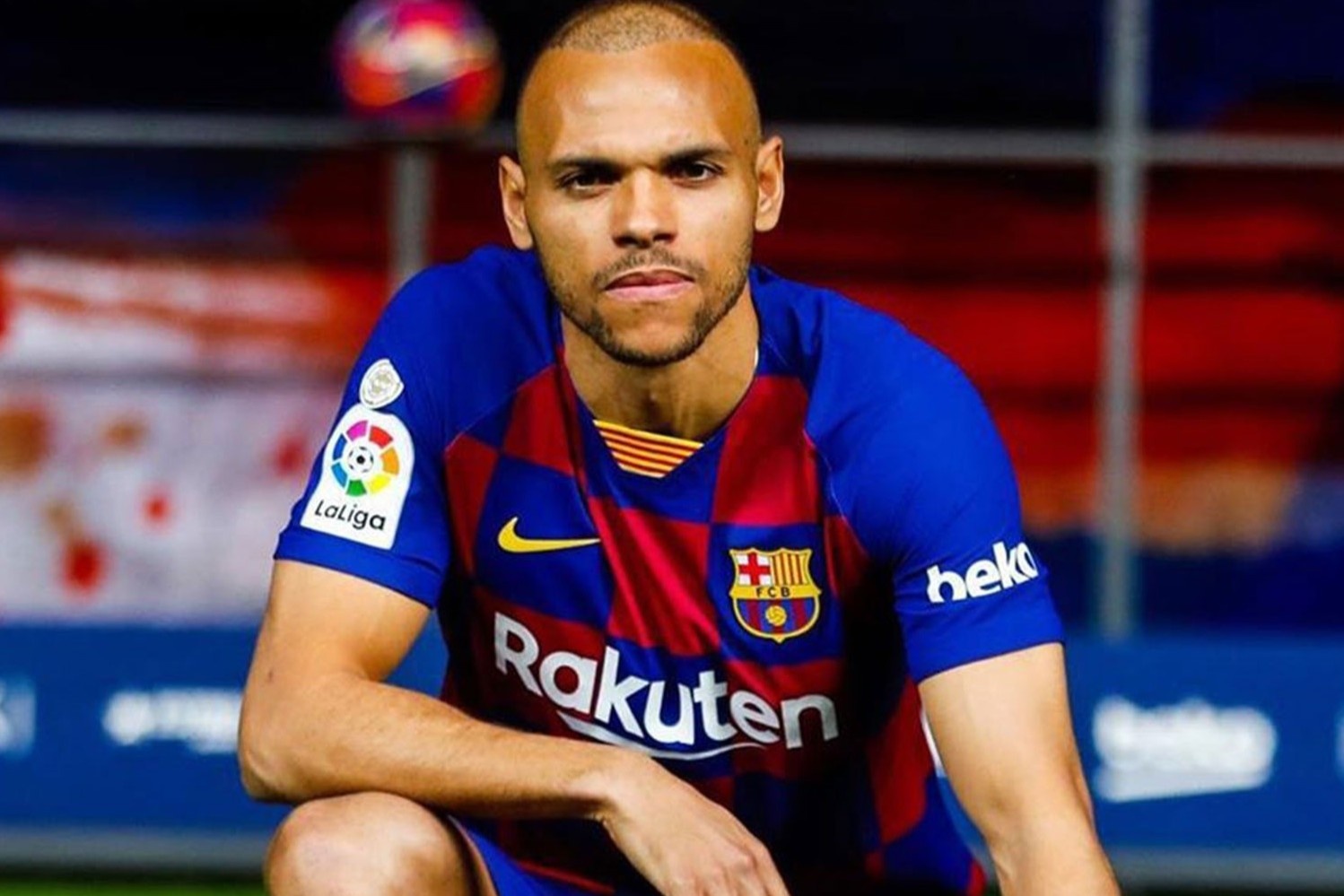 Thuong vu Braithwaite phoi bay su ngo ngan cua Barca hinh anh