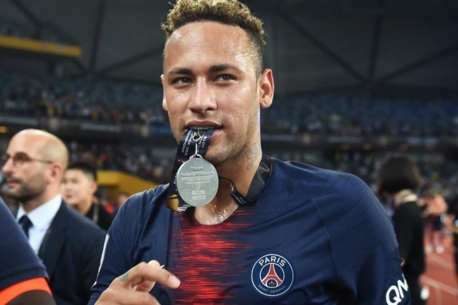 Neymar duoc va mat gi sau 3 nam dut ao roi Barca hinh anh
