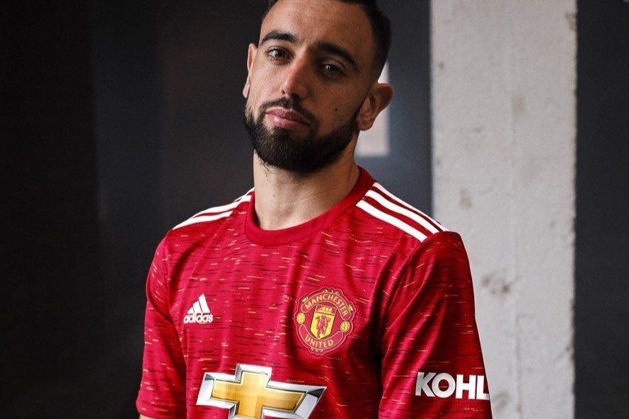 MU cong bo ao dau mua 2020/21 hinh anh