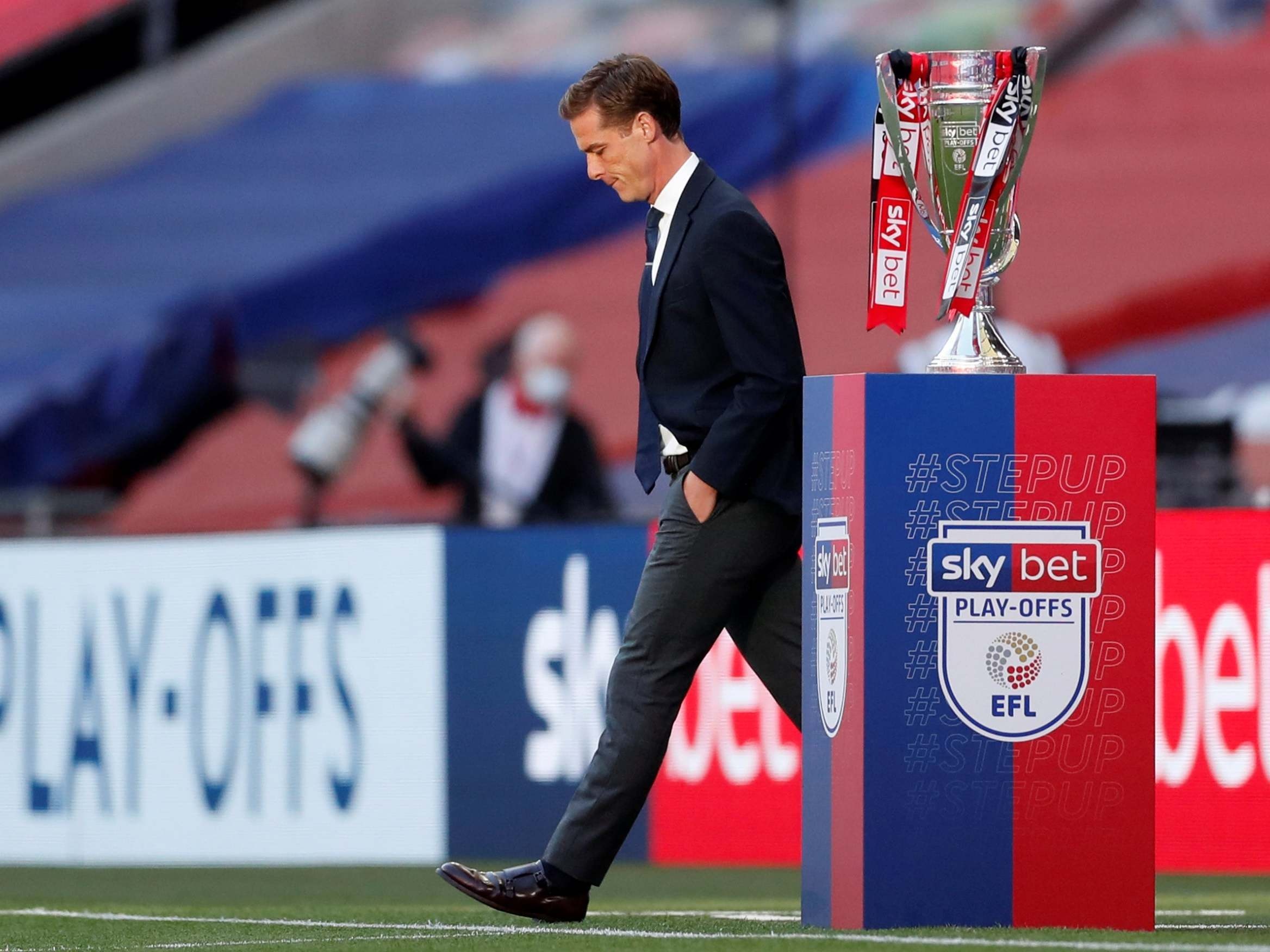 tran cau dat nhat the gioi anh 9