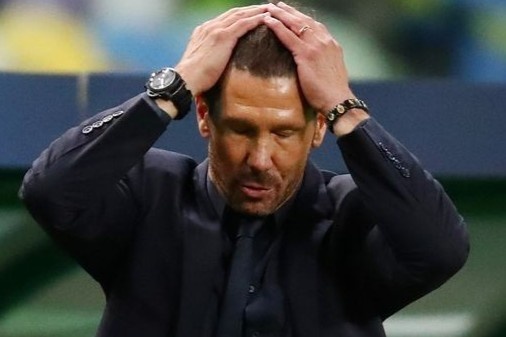 Simeone that bai va hoi ket cua nghe thuat hac am hinh anh