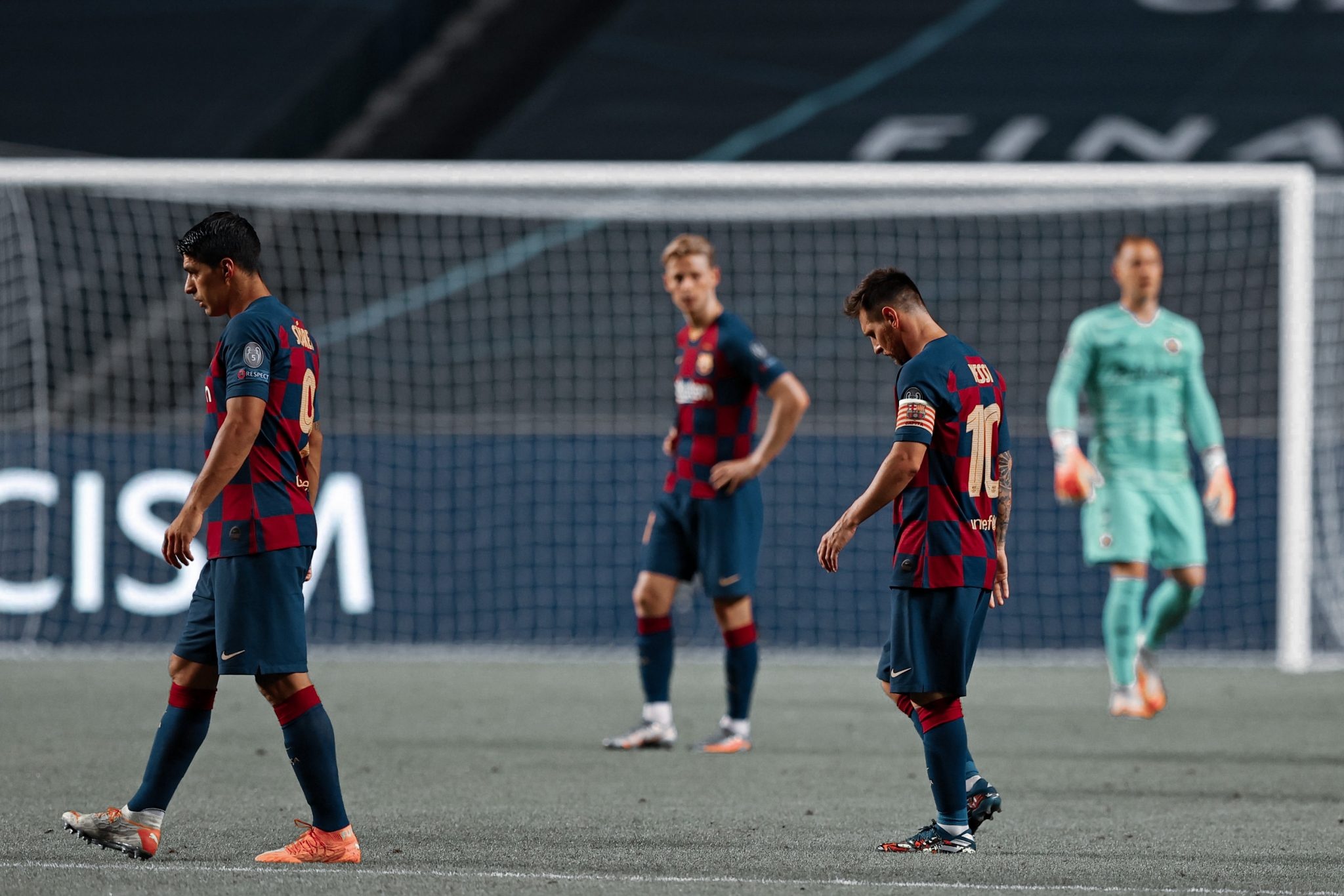 Barca thua Bayern anh 1