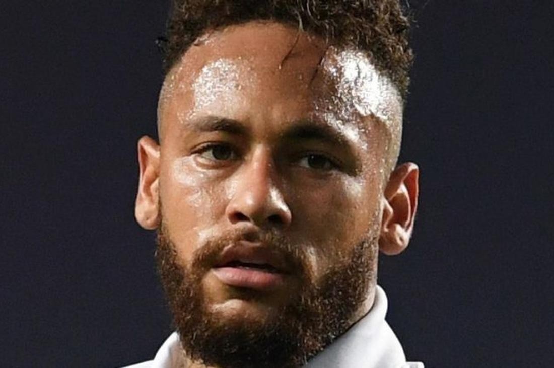 Neymar va nac thang cuoi den giac mo Champions League hinh anh