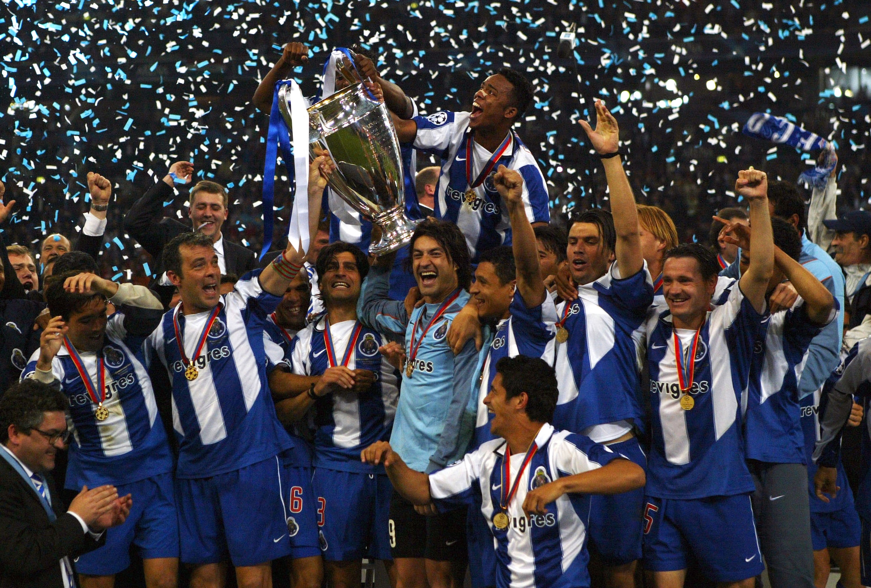 Champions League anh 8