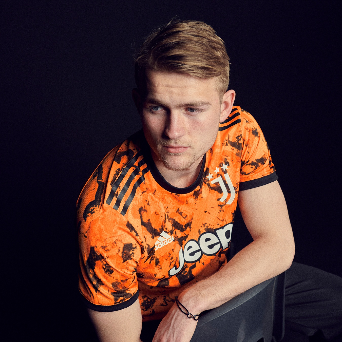 ao dau Juventus anh 2