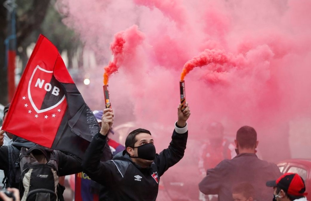 CDV gay nao loan duong pho que huong Messi hinh anh