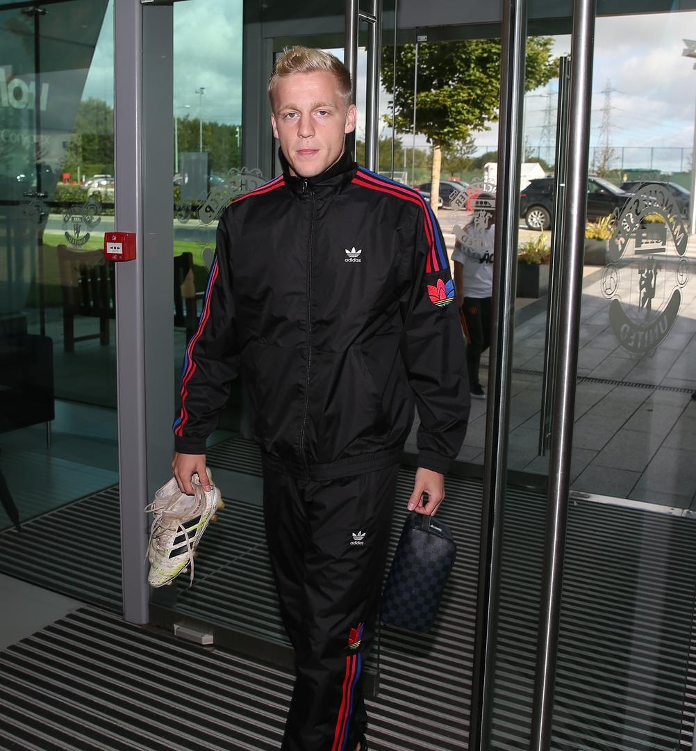 Donny van de Beek anh 2