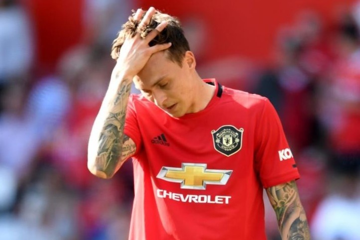 MU gap kho vi that bai tren thi truong chuyen nhuong hinh anh