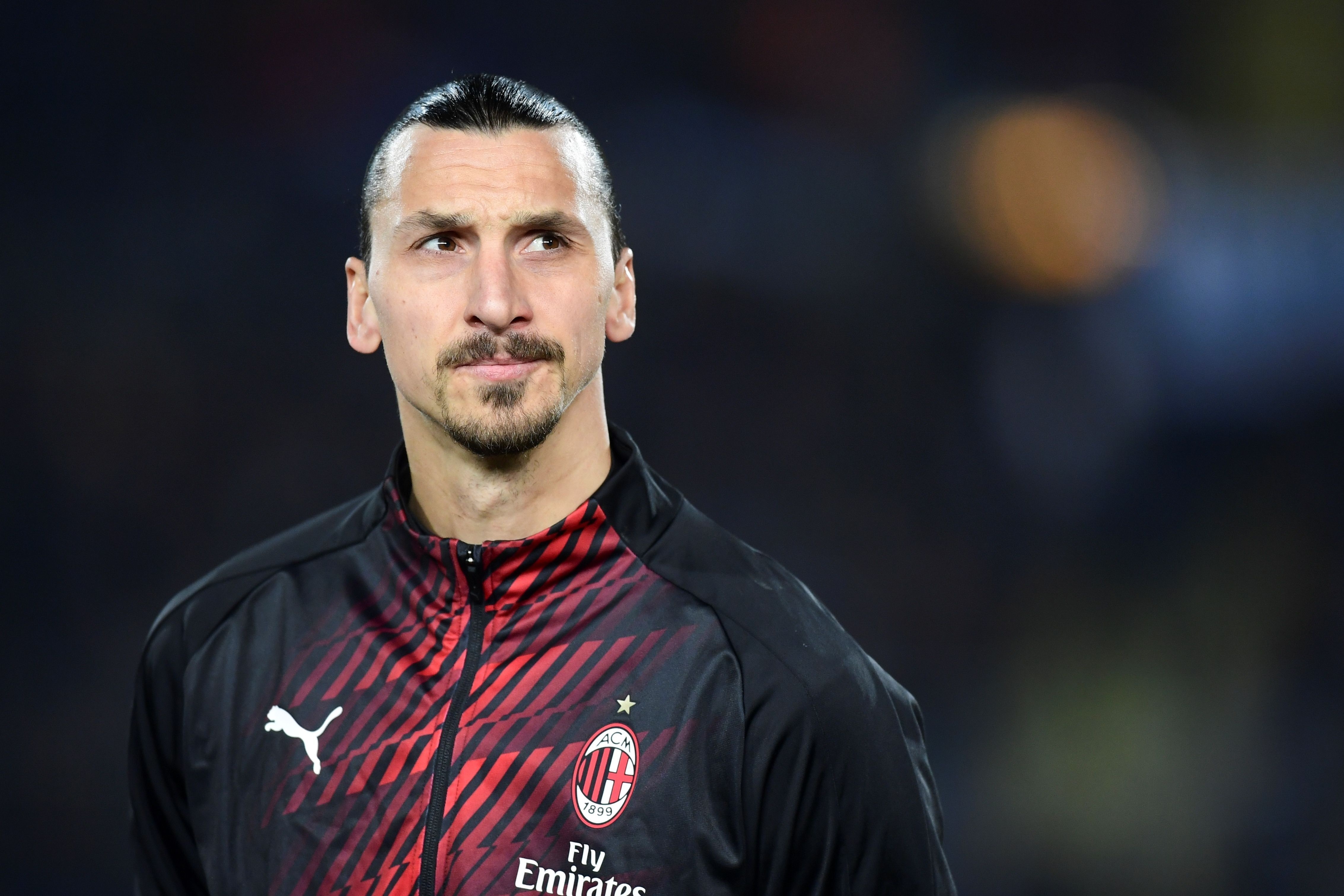 Ibrahimovic mua bo doi Ferrari mung sinh nhat tuoi 41 hinh anh