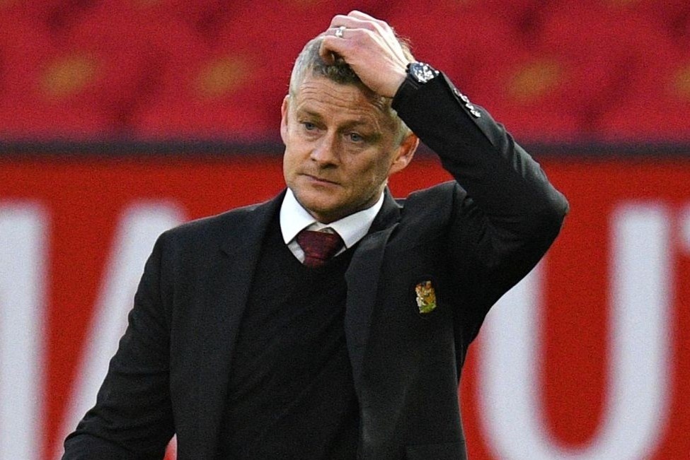 Khi nang luc cua Solskjaer bi nghi ngo hinh anh