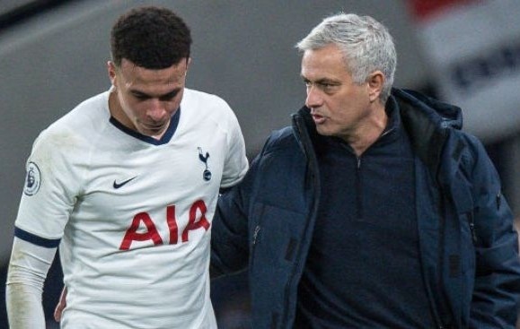 Mourinho lai gach ten Dele Alli hinh anh