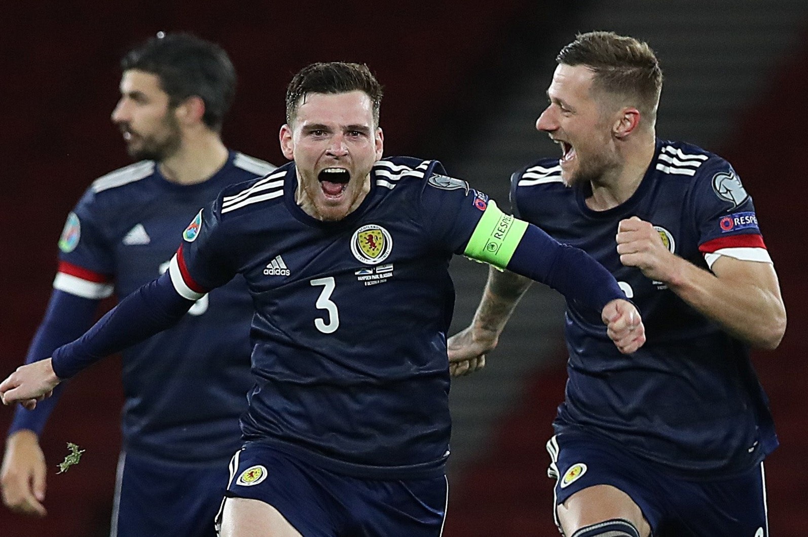 Scotland lam nen lich su sau 22 nam cho doi hinh anh