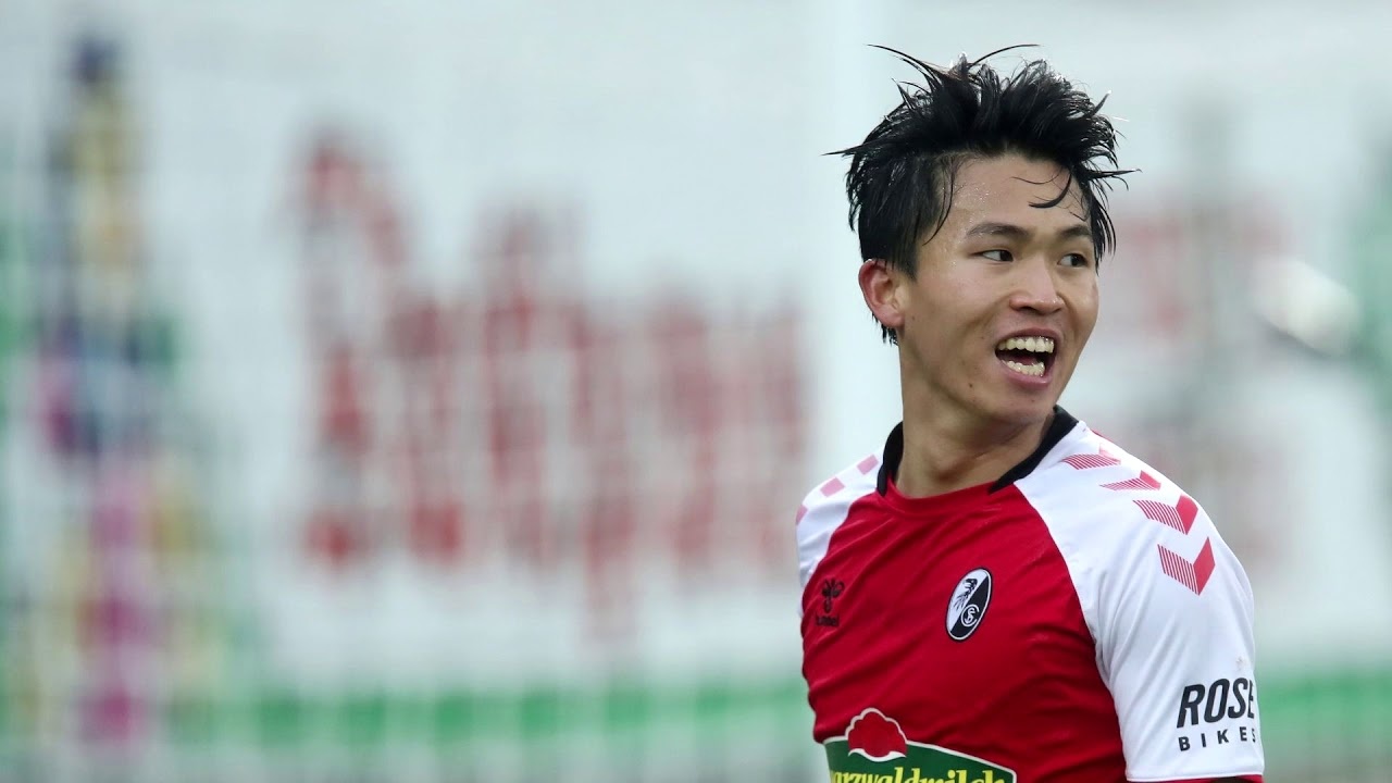 Youssoufa Moukoko anh 6