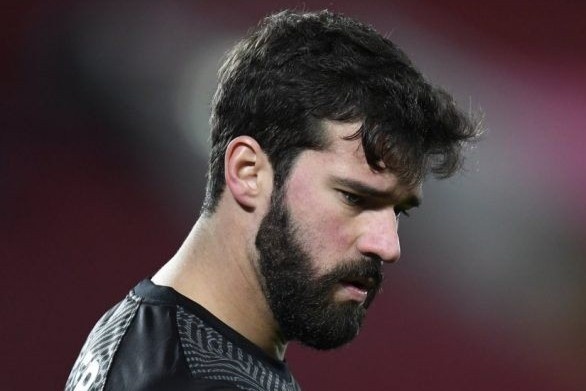 Alisson khong phai toi do lon nhat cua Liverpool hinh anh