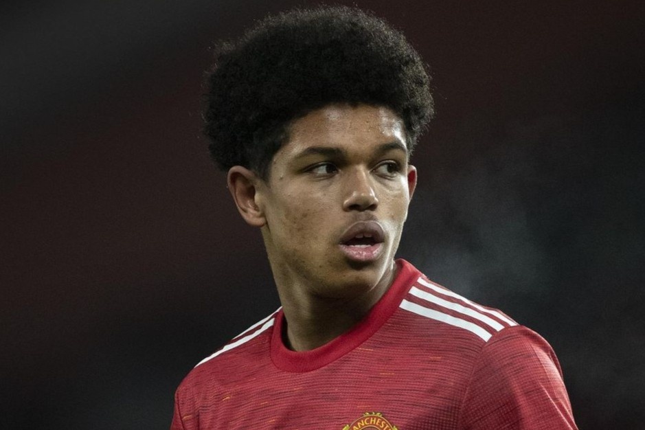 Nhung cau thu MU tre nhat tung ra san tai cup chau Au hinh anh